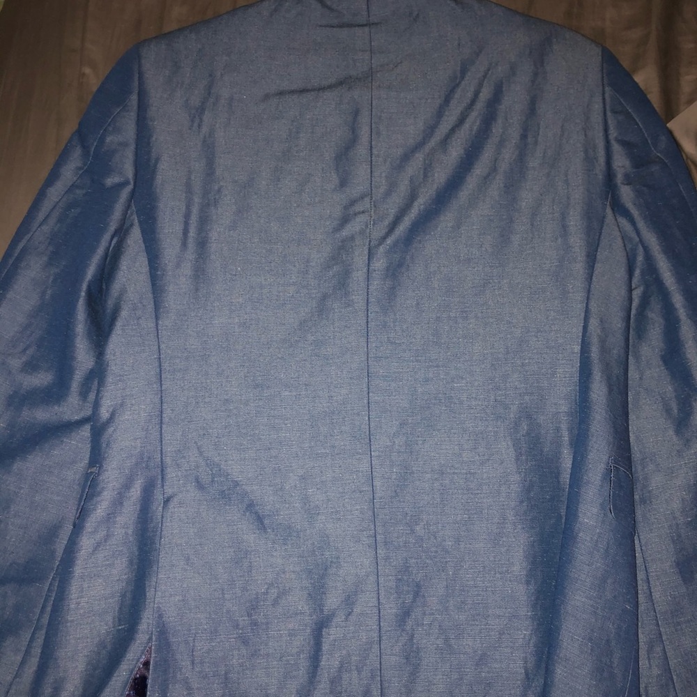 Blazer - Picture 6 of 7
